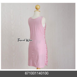 Stretchable evening dress for comfortable party wear