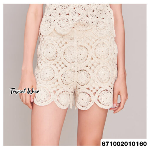 Free-size boho chic crochet shorts with delicate lace design, ideal for casual summer wear.