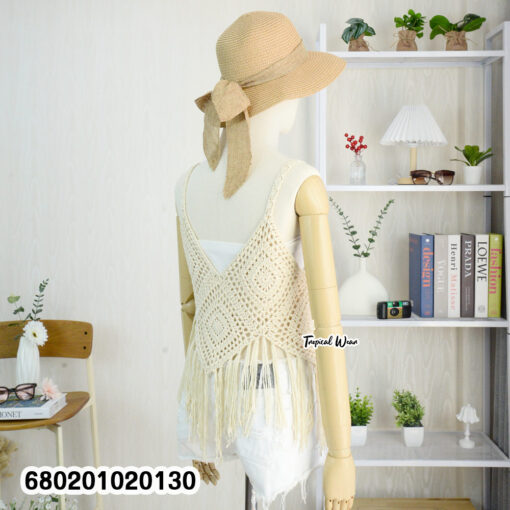 Boho crochet cotton top with fringe, free-size summer fashion