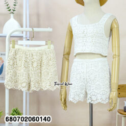 Free-size cotton lace summer shorts in white and beige