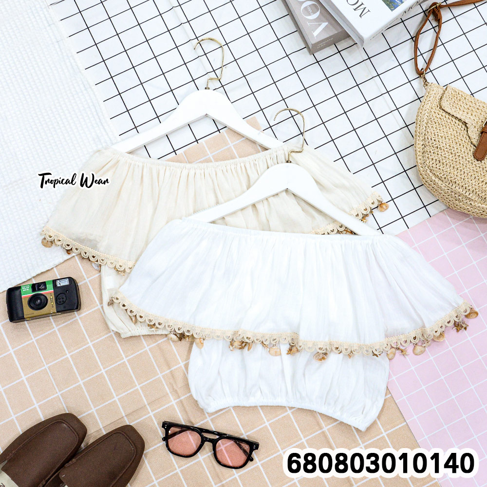 Free size boho cotton off shoulder top with crochet details – white color.