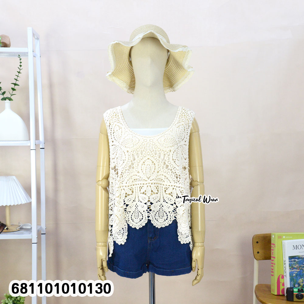 Free size cotton lace top for women, lightweight sleeveless design, soft comfortable casual summer wear
