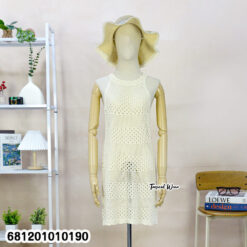 Sleeveless knit layering dress with airy knit texture and relaxed free size fit.