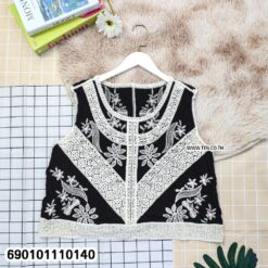 Embroidered Lace Sleeveless Top เสื้อแขนกุดปักลาย แต่งลูกไม้-690101110140