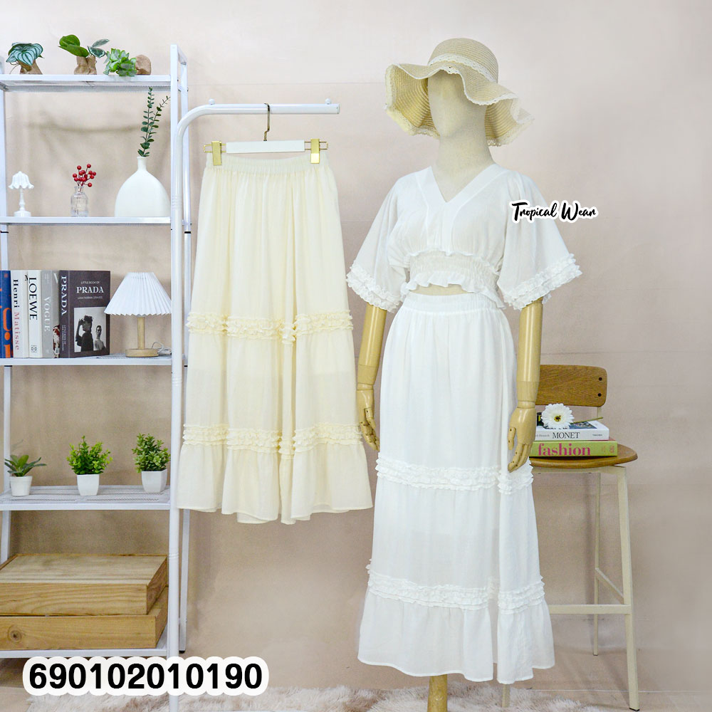 Romantic Ruffle Maxi Skirt กระโปรงยาวระบาย ลุคหวาน-690102010190