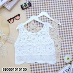 Floral Crochet Crop Top - เสื้อครอปถักโครเชต์ลายดอกไม้ สไตล์เกาหลี-690501010130