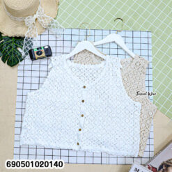 Button-Up Crochet Vest Top-เสื้อกั๊กถักโครเชต์กระดุมหน้า สไตล์เกาหลี-690501020140