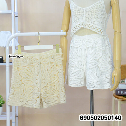 Large Leaf Floral Lace Shorts in Cotton, White and Beige, product 690502050140
