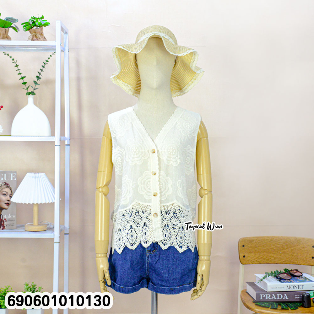 Women's Embroidered Floral Lace Button-Up Sleeveless Blouse เสื้อแขนกุดปักดอกลูกไม้ผู้หญิง กระดุมหน้า สไตล์หวาน - 690601010130 - Image 4
