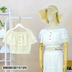 off shoulder ruffle summer blouse Sweet Breeze Off-Shoulder Blouse เสื้อเปิดไหล่ระบายหวานสไตล์ซัมเมอร์ product code 690603010120 in white and beige for Tropical Wear summer fashion