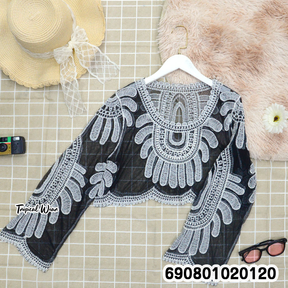Summer Sheer Lace Cover-Up Top เสื้อคลุมซีทรูแขนยาว ปักลายฉลุ ลุคซัมเมอร์ - 690801020120 - Image 4