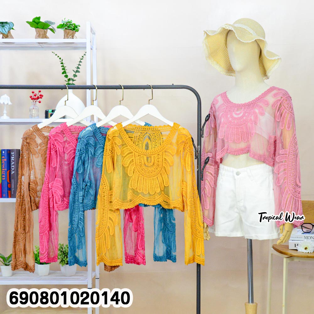 Floral Crochet Sheer Crop Top เสื้อครอปซีทรูโครเชต์ลายดอก - 690801020140 - Image 2